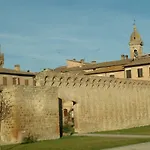 Caliani 3*
